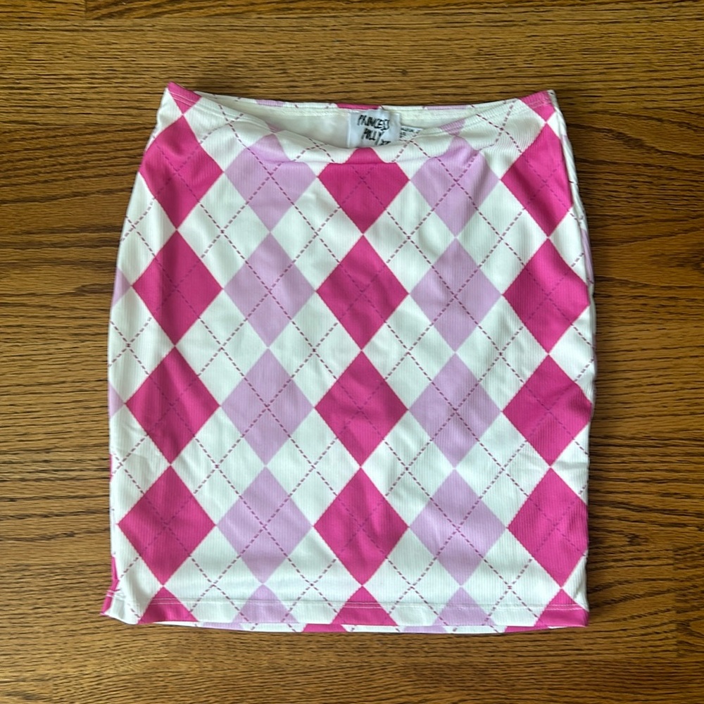 PRINCESS POLLY PINK DIAMOND SKIRT WORN ONCE